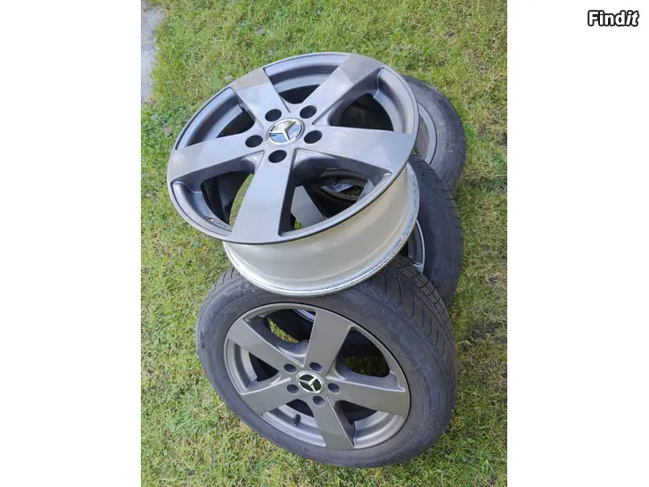 Säljes Mercedes Dezent fälgar/vanteet 5x112