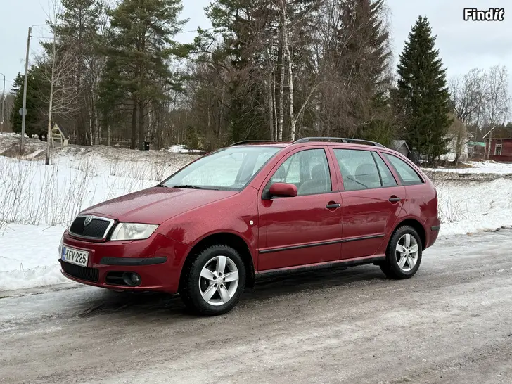 Säljes SKODA FABIA 1.4 bensin Combi