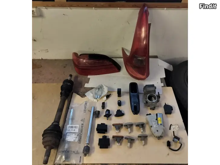 Myydään Takaumpio ahtopaineanturi vdo kaasuläpäkotelo