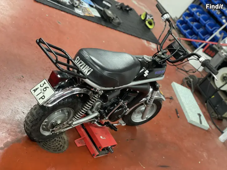 Säljes Suzuki Pv 1986