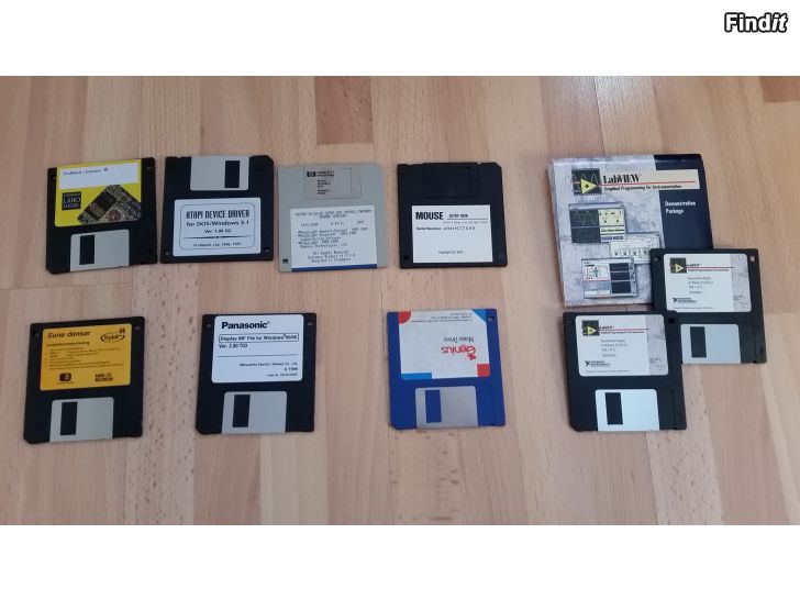 Myydään Floppy Disk 9kpl - 8e