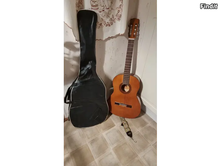 Säljes Gitarr