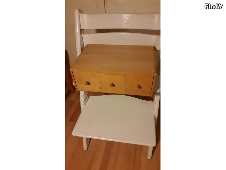 Myydään puulokerikko 3-laatikkoa RistoMatti Ratia