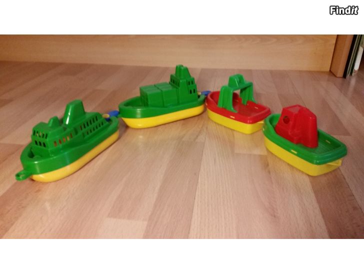 Myydään Wader Toy Boat Germany leluveneet-laivat 10e