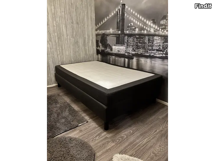 Säljes 120x200cm säng