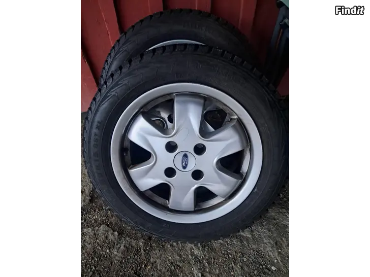 Myydään Talvirenkaat