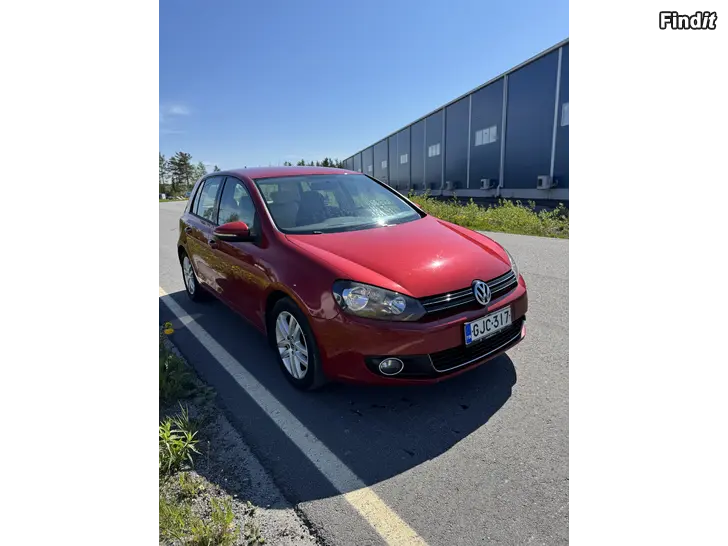 Säljes Volkswagen golf 2010 1.6TDI Automat