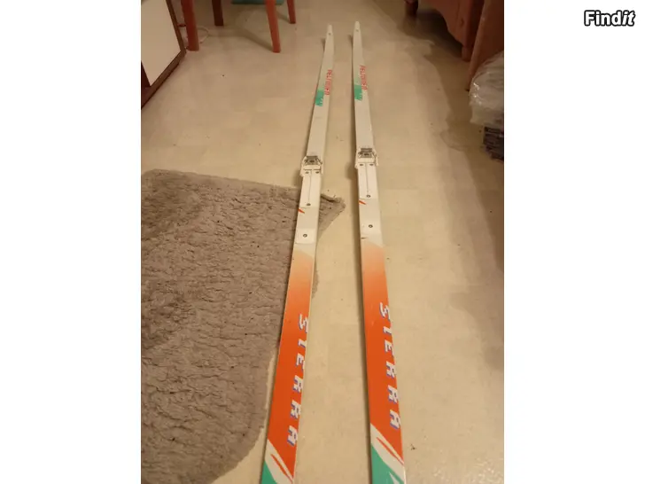 Myydään Peltonen sukset