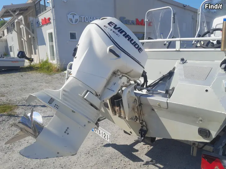 Myydään Evinrude 50 E-Tec 2011