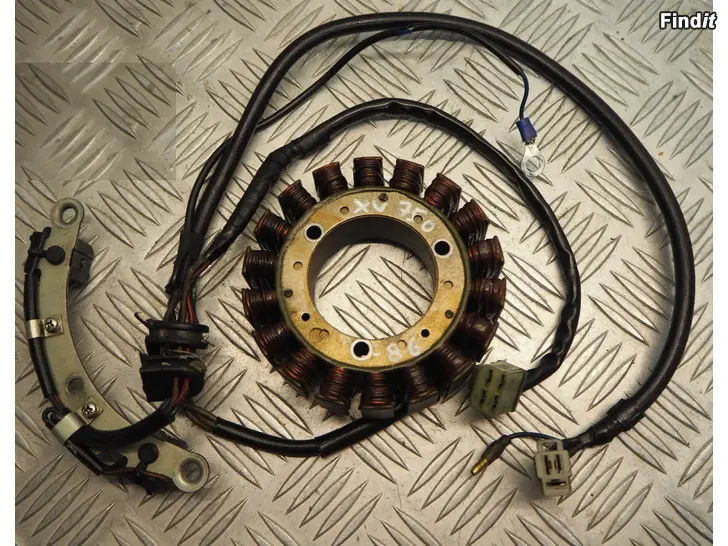 Myydään Yamaha XV 750 81-83 Virago sähköosia electrical