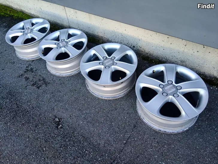 Myydään Seat VAG 16tum
