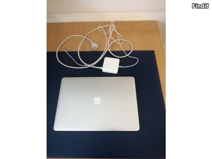 Säljes MacBook Pro 15 retina. 2015