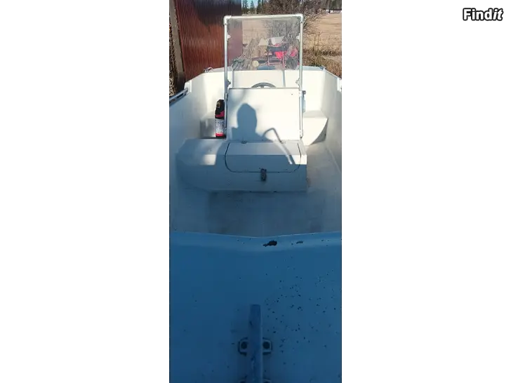 Myydään Finnark 460r