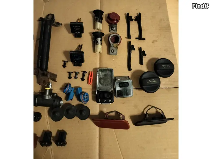 Myydään Pissapojansuutin sisävalot