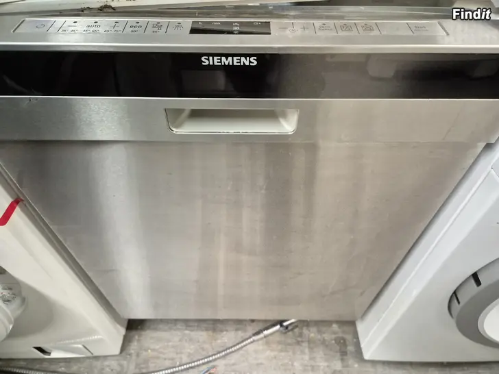 Säljes Fin Siemens kvalitets diskmaskin 60 cm