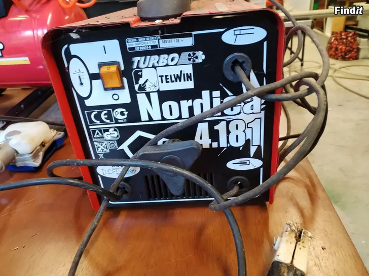 Myydään Nordica puikkohitsi