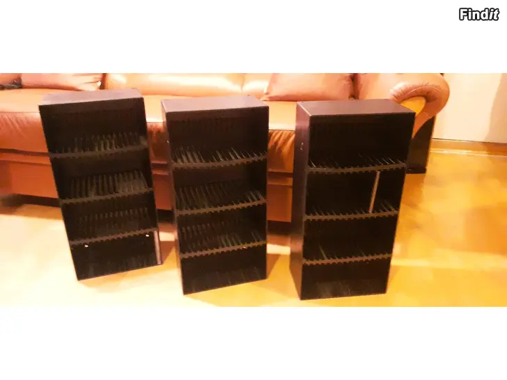 Myydään CD-ja Kasettisäilytys