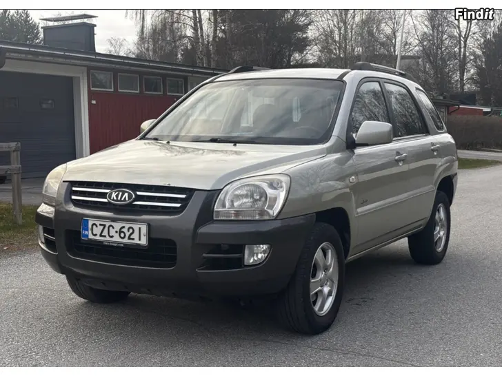 Myydään Kia Sportage 2.0i 4WD