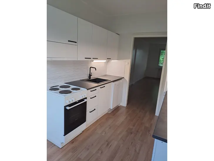 Uthyres Uthyres i Jakobstad 3 r + k + balkong  66,5m2