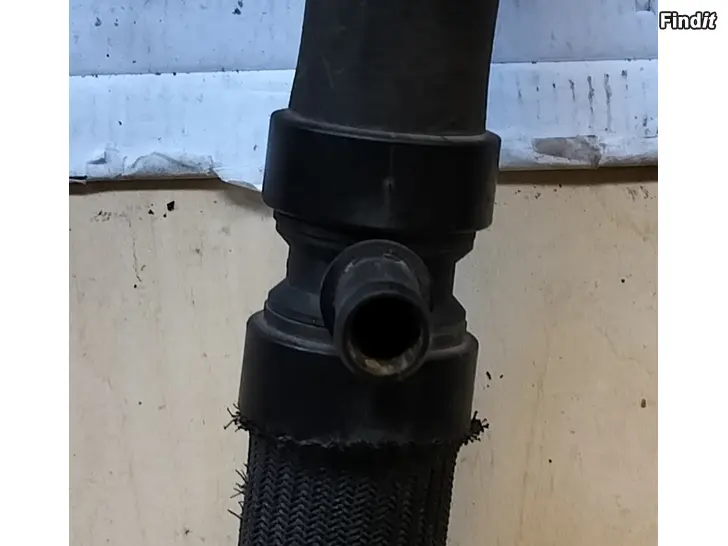 Myydään Jäähdyttimen letku