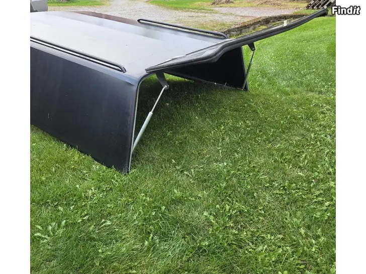 Säljes Flak kåpa