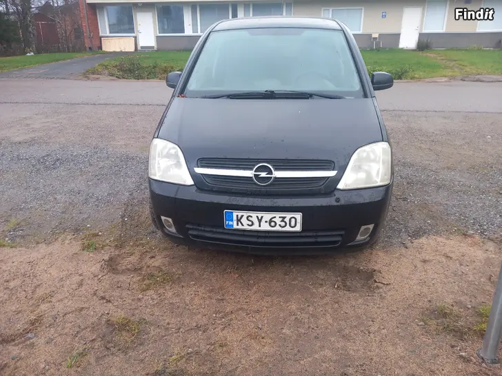 Säljes Opel meriva 1.6bensa juuri leimattu