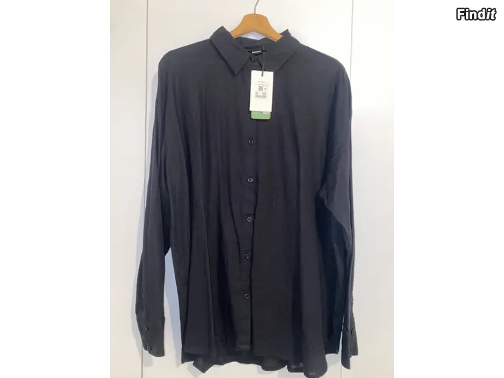 Säljes Bikbok Pellavapaita UUSI