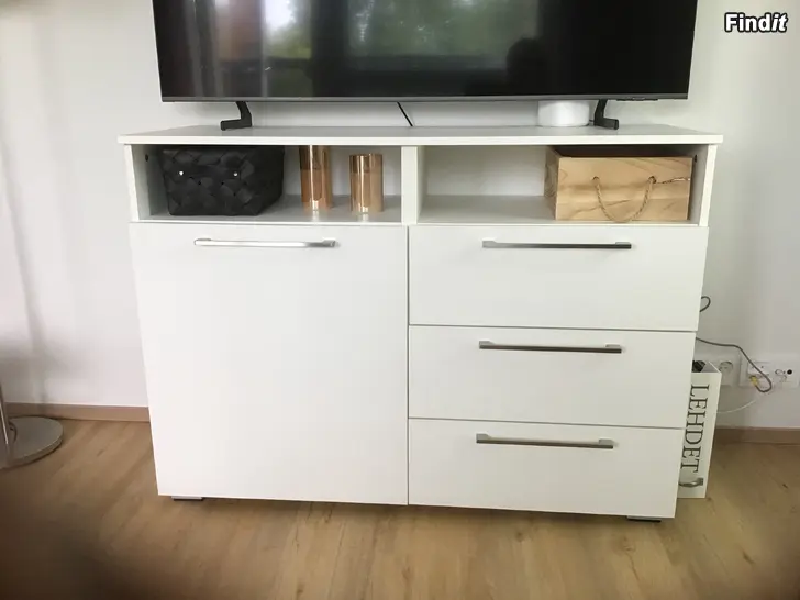 Säljes Senkki / Lipasto Hiipakka