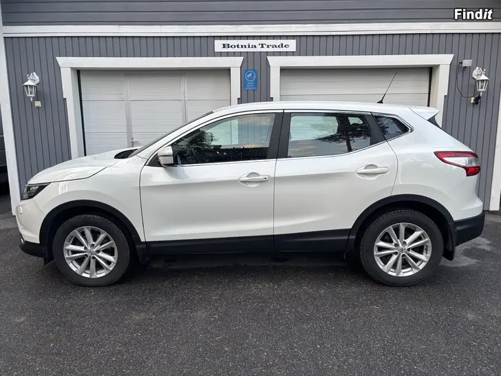 Säljes Nissan QQ DIG-T 115 ACENTA XTRONIC-2016 1-ÄGARE