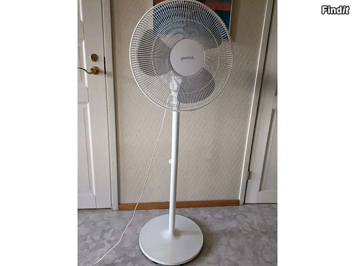 Säljes Golvfläkt/ Lattiatuuletin