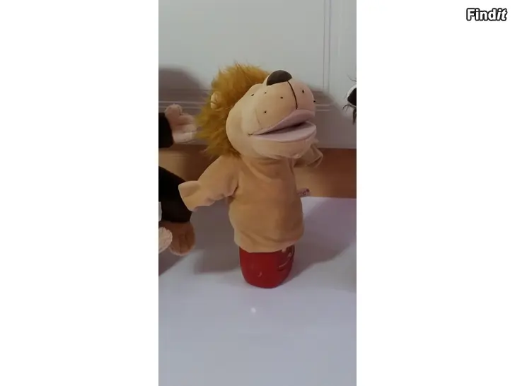Myydään Laadukas käsinukke NICI leijona -6e
