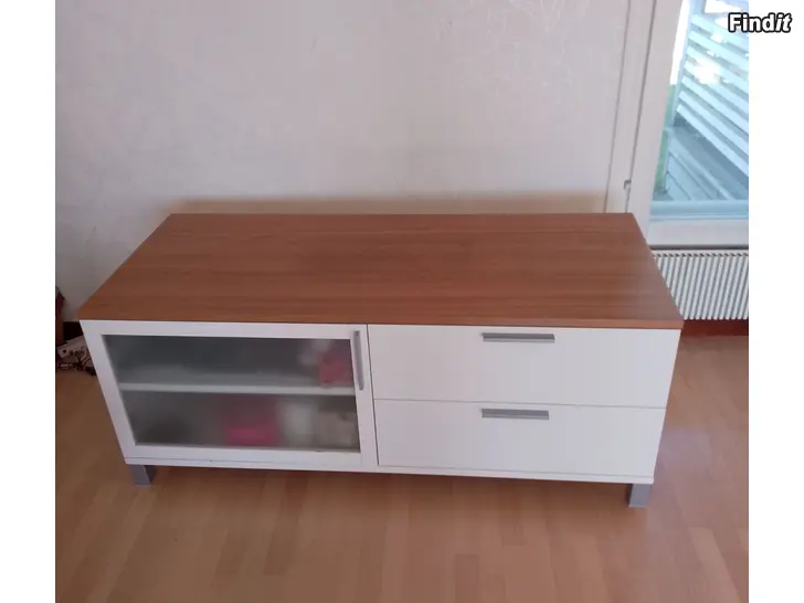 Säljes Tv bord