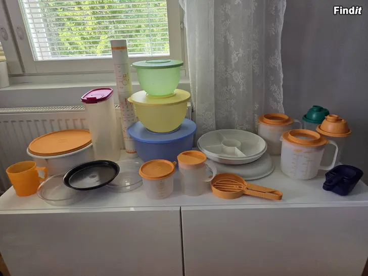 Säljes Tupperware set