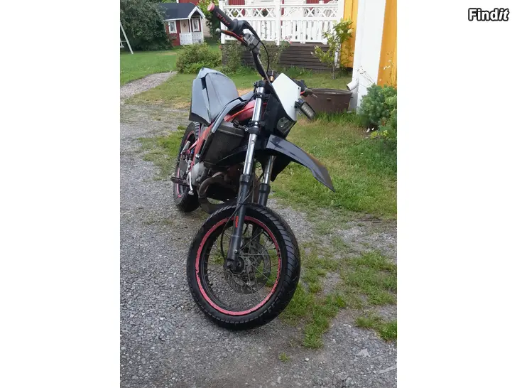 Säljes Derbi Senda
