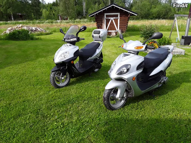 Myydään 125 Scootterit