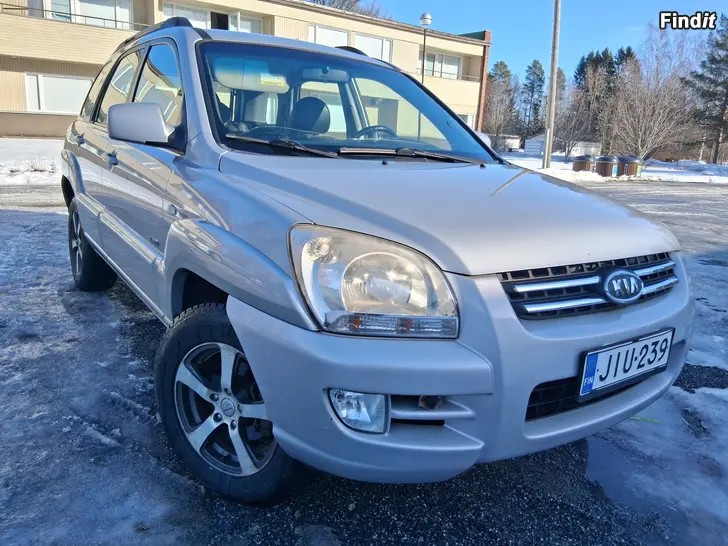 Säljes Kia sportage 2.0 diesel juuri leimattu