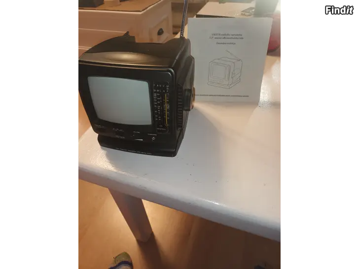 Myydään Retro Mini TV