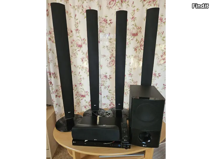 Säljes DVD spelare och 5.1 högtalare