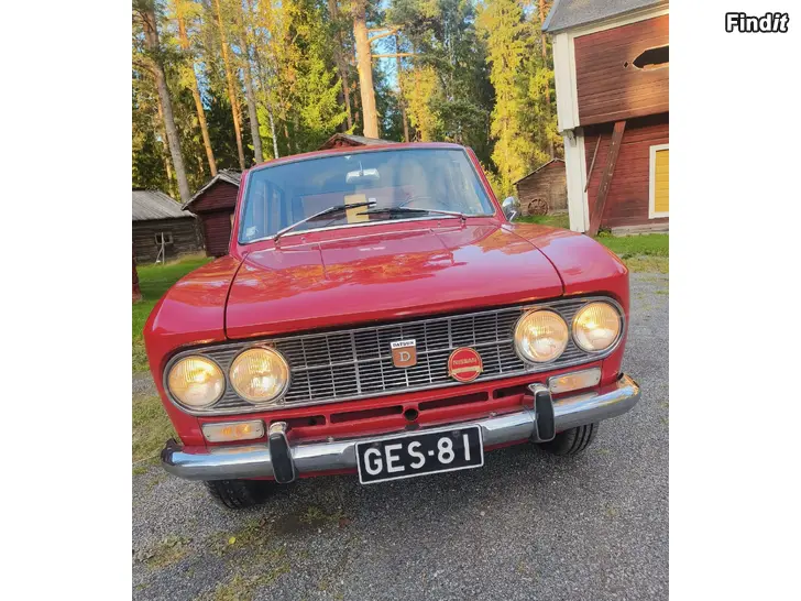 Myydään Hieno vähänajettu Datsun Bluebird