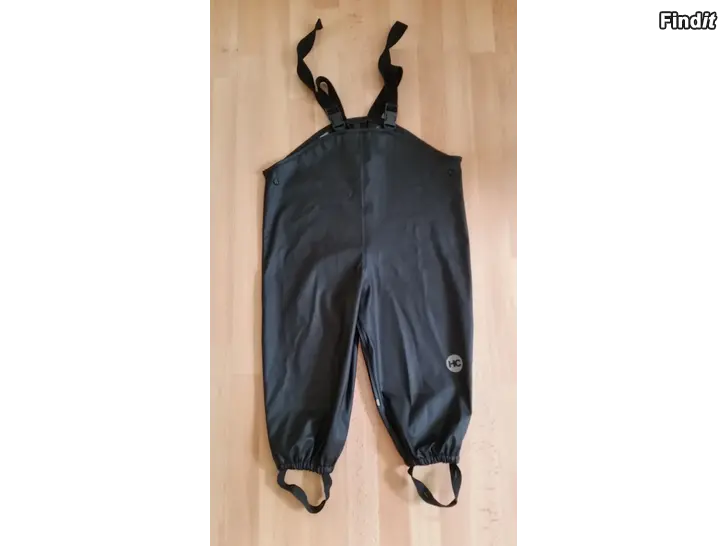 Myydään HC Kids Wear sadehousut henkseleillä mustat koko 86 -hinta 6e