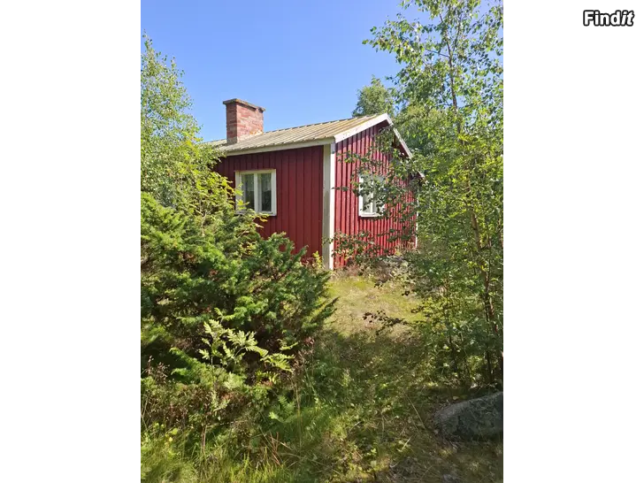 Säljes Sommarstuga i vackert läge på Stånggrynnan säljes