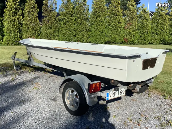 Säljes Hirvas 400/ GE ETT BUD