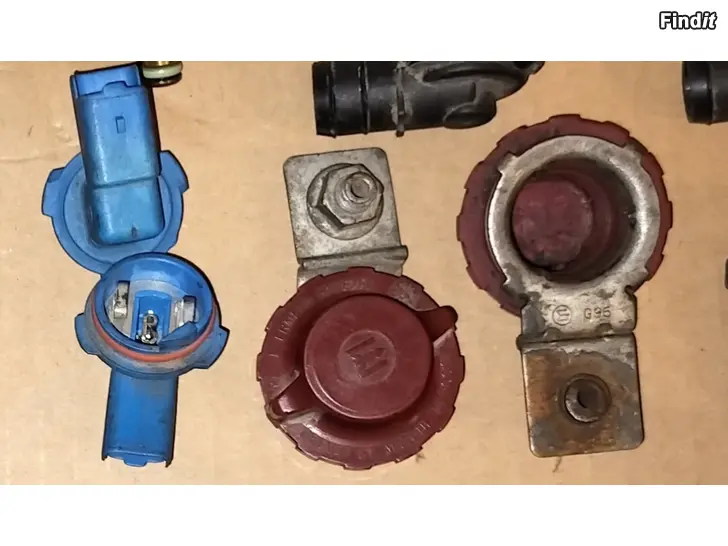 Myydään Polttimon kanta akkunkengät