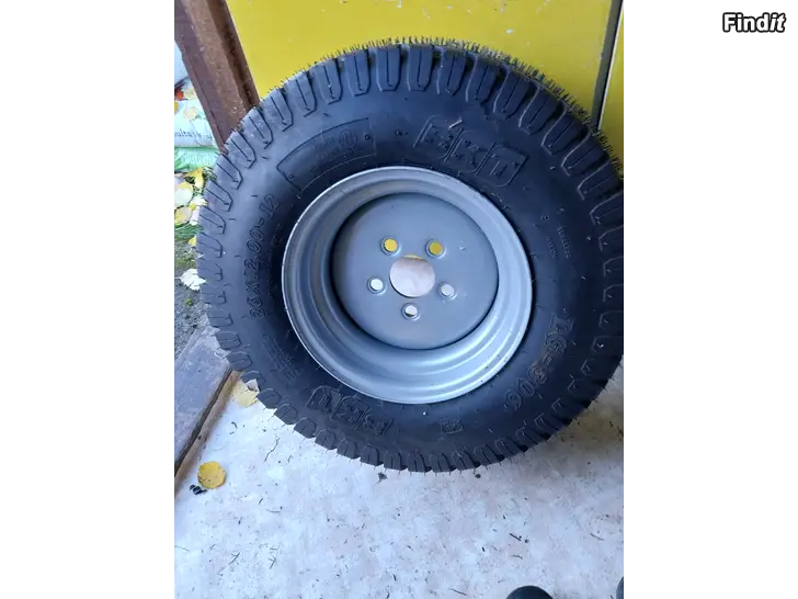 Myydään Työkoneen rengas