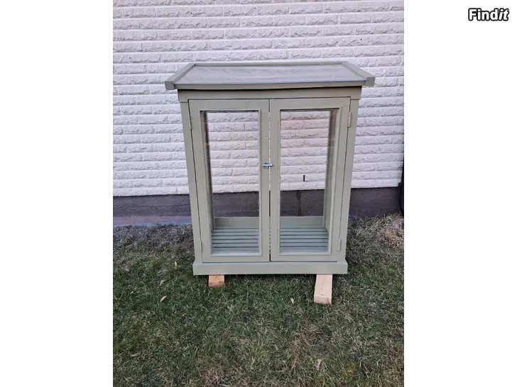 Myydään Miniväxthus