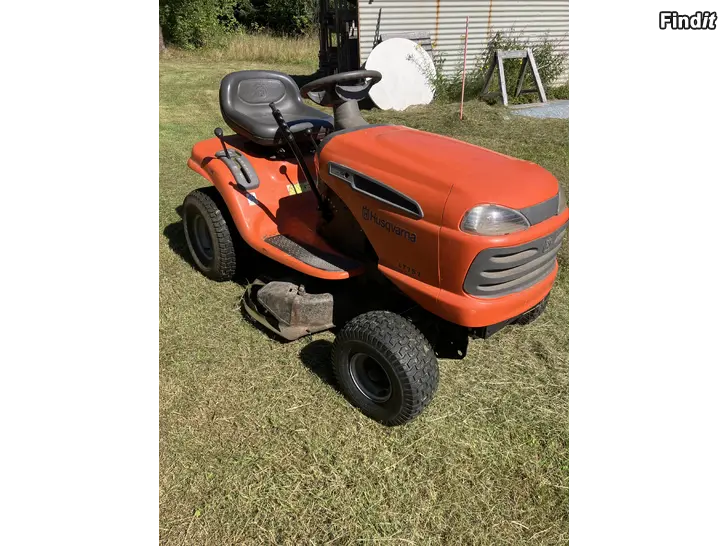 Säljes Husqvarn lt151 Traktorklippare