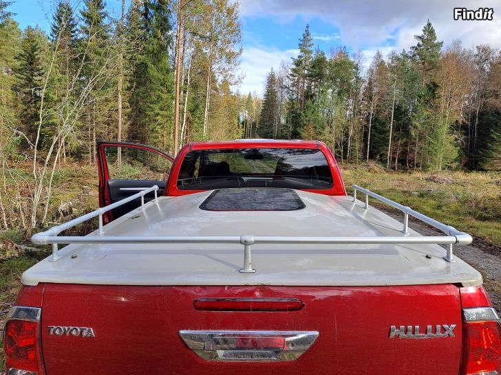 Säljes Flakkåpa Hilux 2016