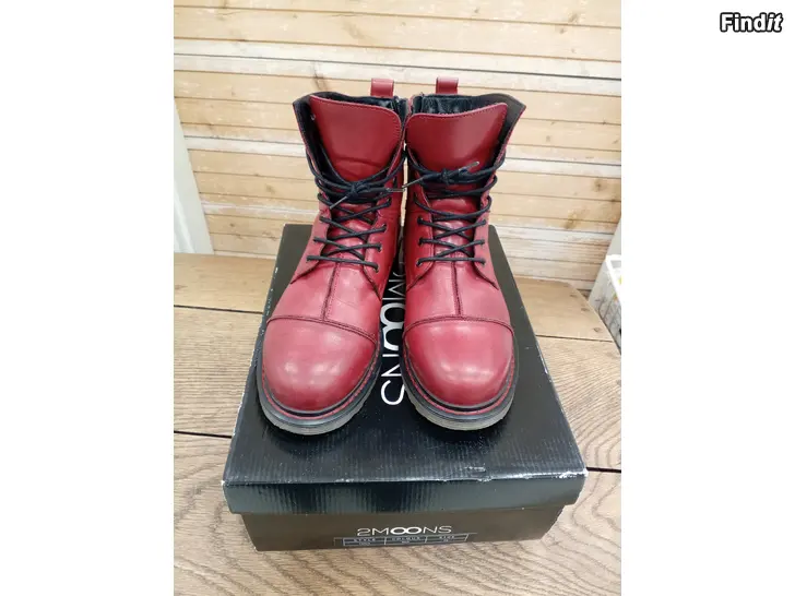 Säljes 2Moons nilkkurit, koko 39