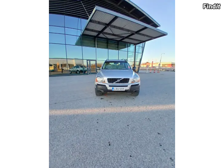 Myydään Volvo XC90 Vm05 2.5T ajettu 300tkm