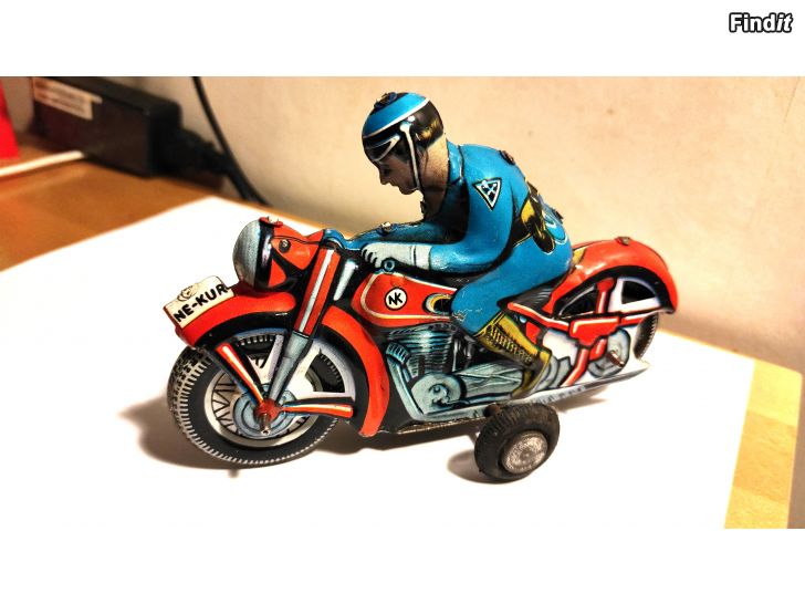 Myydään Ne-Kur Blech-Motorrad, peltinen vintage poliisi-moottoripyörä. valmistettu 1945-1970
